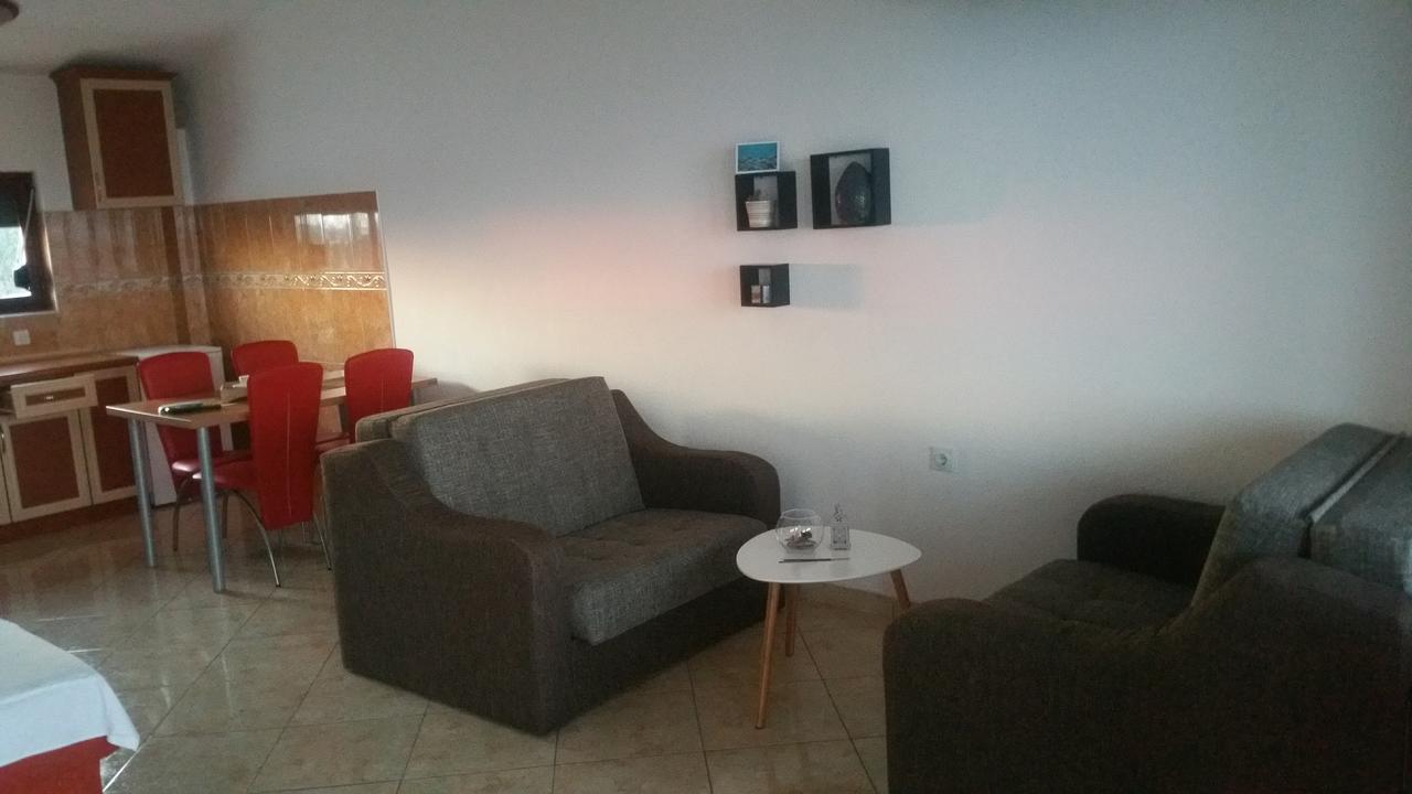 Apartments Tara Ulcinj Eksteriør bilde