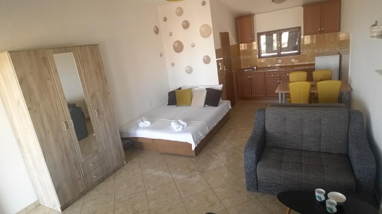 Apartments Tara Ulcinj Eksteriør bilde